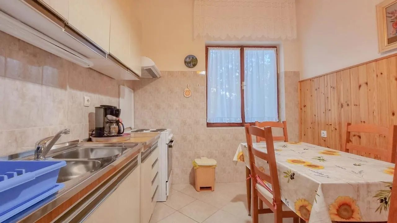 דירות Novigrad Istria Petretic 1